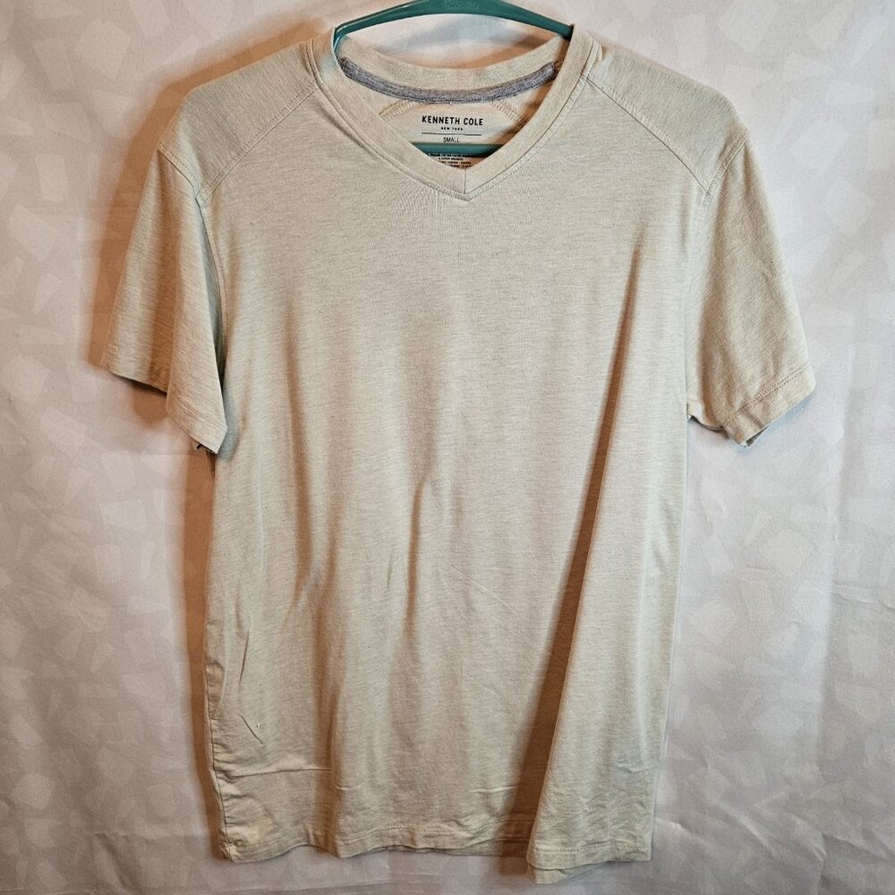 Kenneth Cole Men's Tan Short Sleeve V-Neck T-Shirt Size S